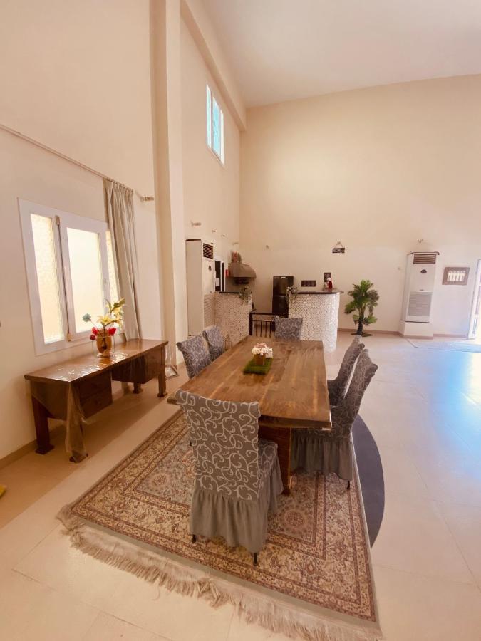 Shaikha Villa Umm Al Amad Exteriér fotografie